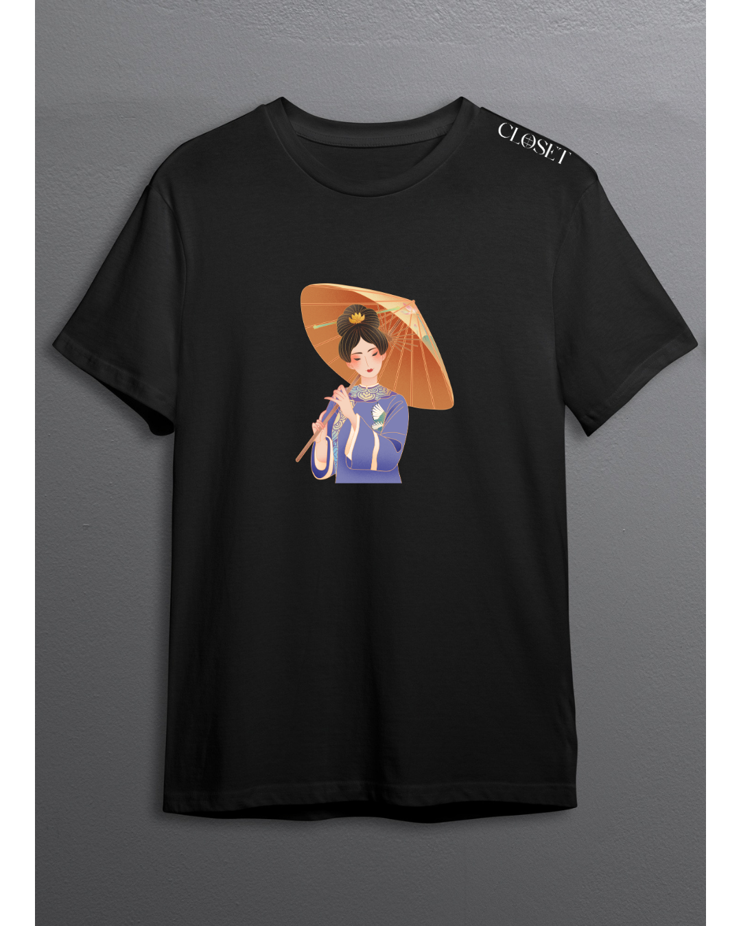 Black t-shirt with elegant woman in traditional dress holding a golden parasol – HH Closet Retro Collection